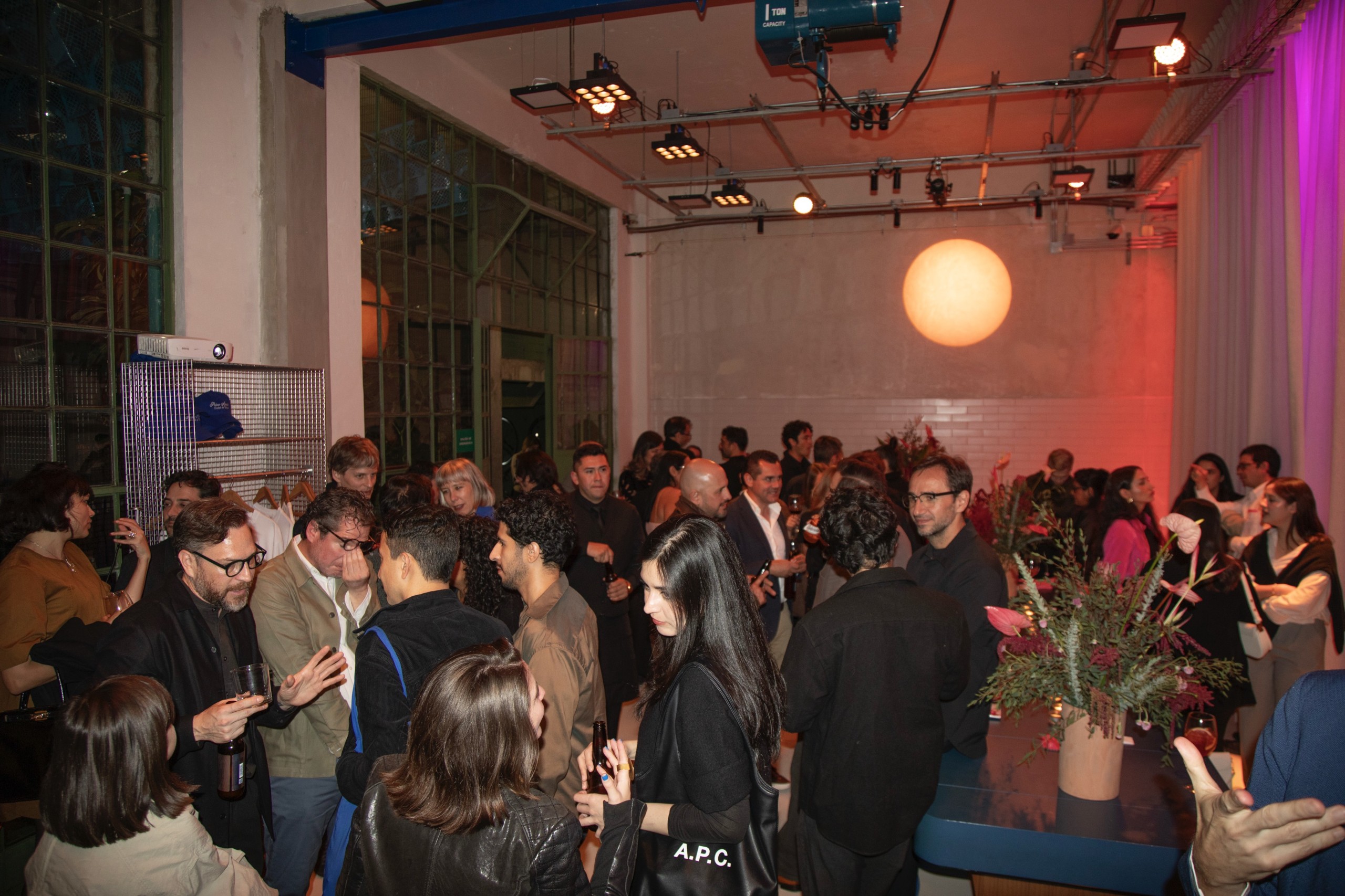 Coctel apoyado por Pinturas Berel